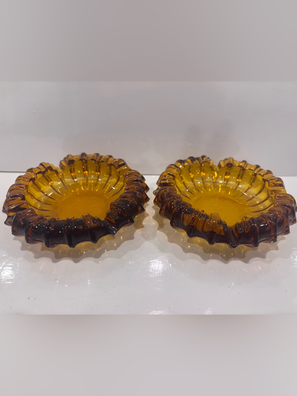 Pair Vintage Amber Glass Ashtrays Sunflower Flower Ruffled Edge 5.5”